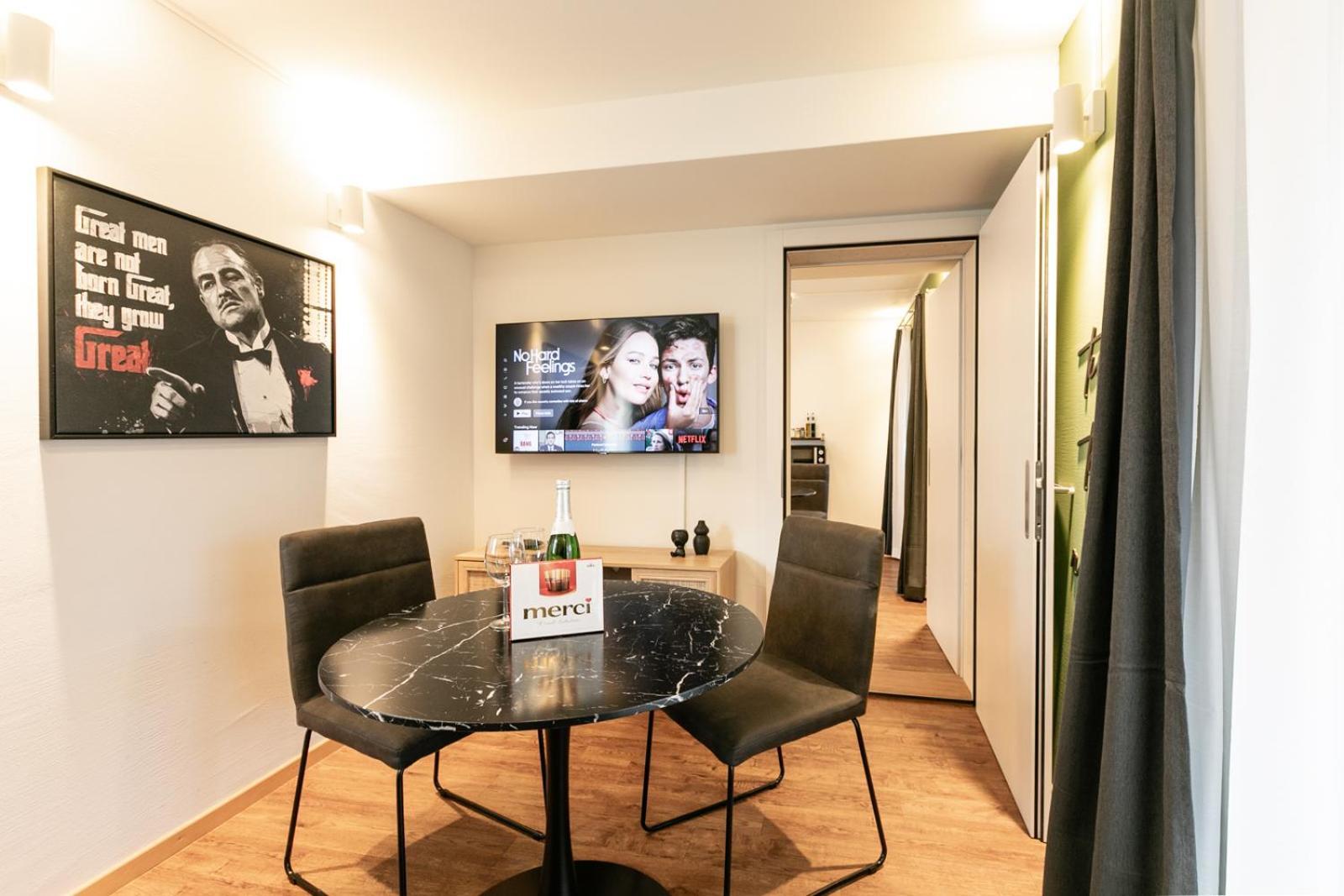 Spirit Apartments Suites 布里恩茨 外观 照片